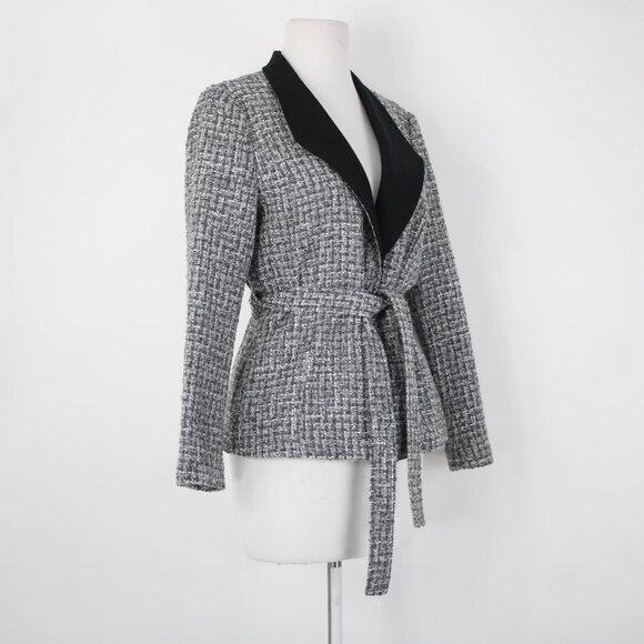 White House Black Market Sz 10P Gray Black Tweed Belted Acrylic Poly Jacket - Picture 9 of 16